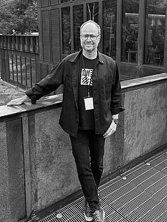 Brian J Mac, FAIA / Brian J Mac Architect